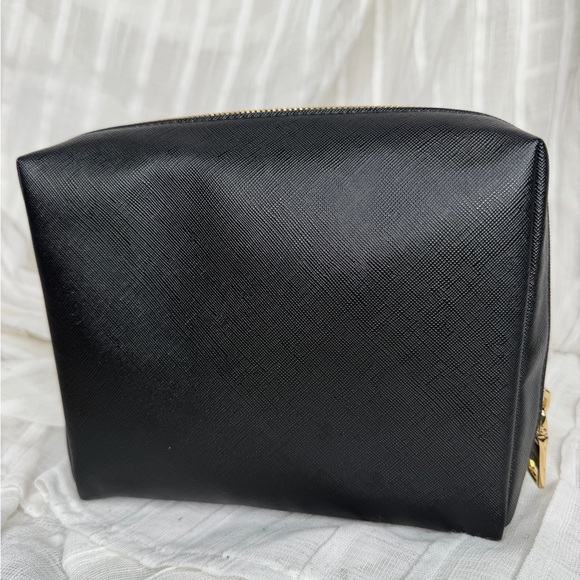 NWOT • OTM “Monaco” Cosmetic Bag - Picture 4 of 9